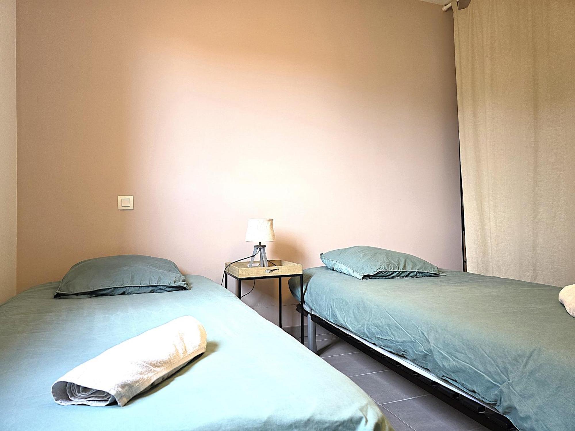 Le Clos Andree - Charmante Maison 8 Personnes - 5 Lits - Climatisation Reversible - Parking 3 Vehicules - Garage - Zone Nord Montauban - Terrasse Et Jardin 외부 사진